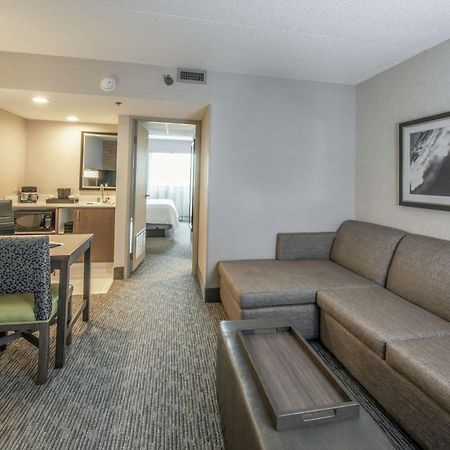 Embassy Suites By Hilton Chicago Schaumburg Woodfield Extérieur photo