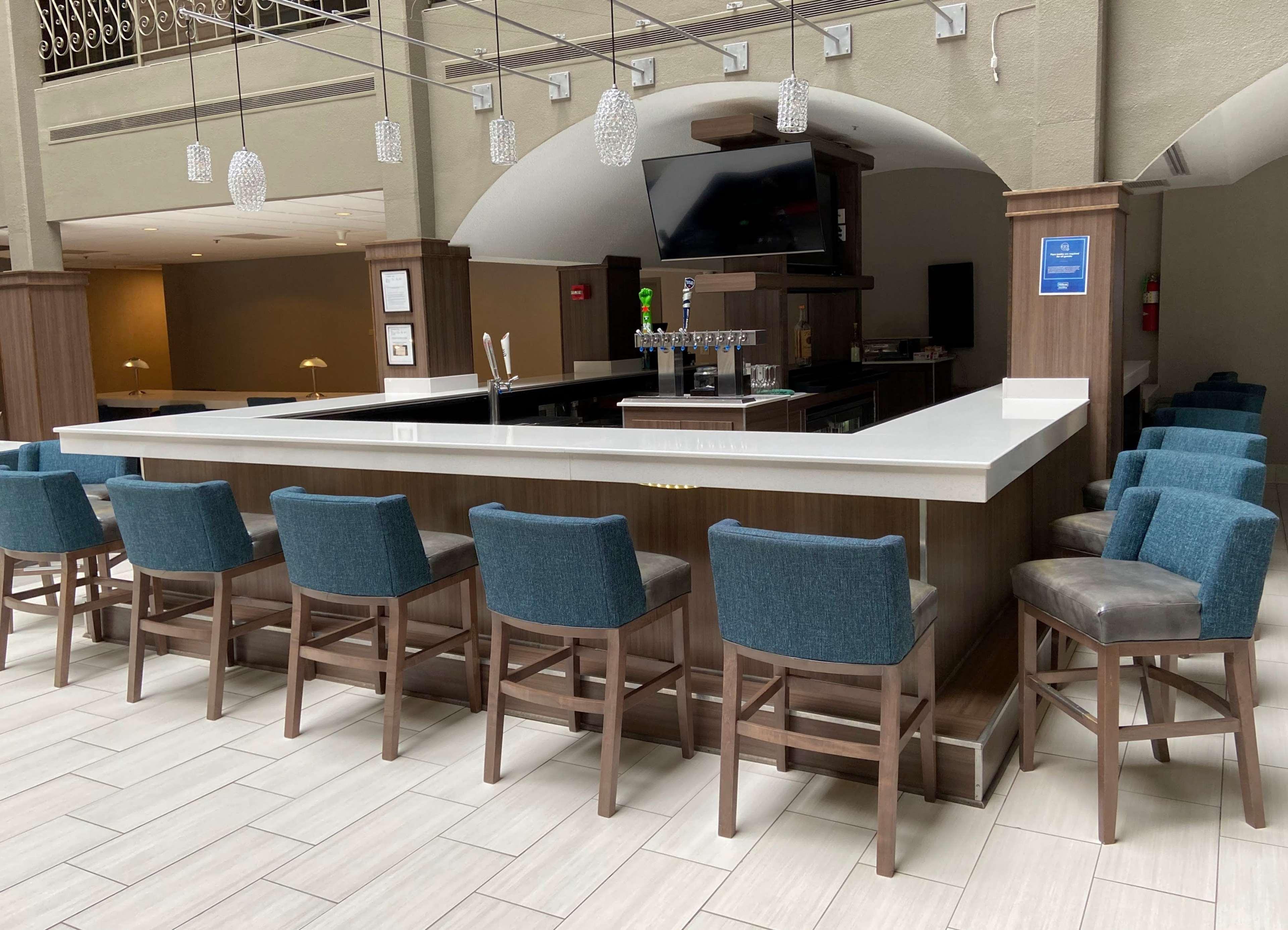 Embassy Suites By Hilton Chicago Schaumburg Woodfield Extérieur photo