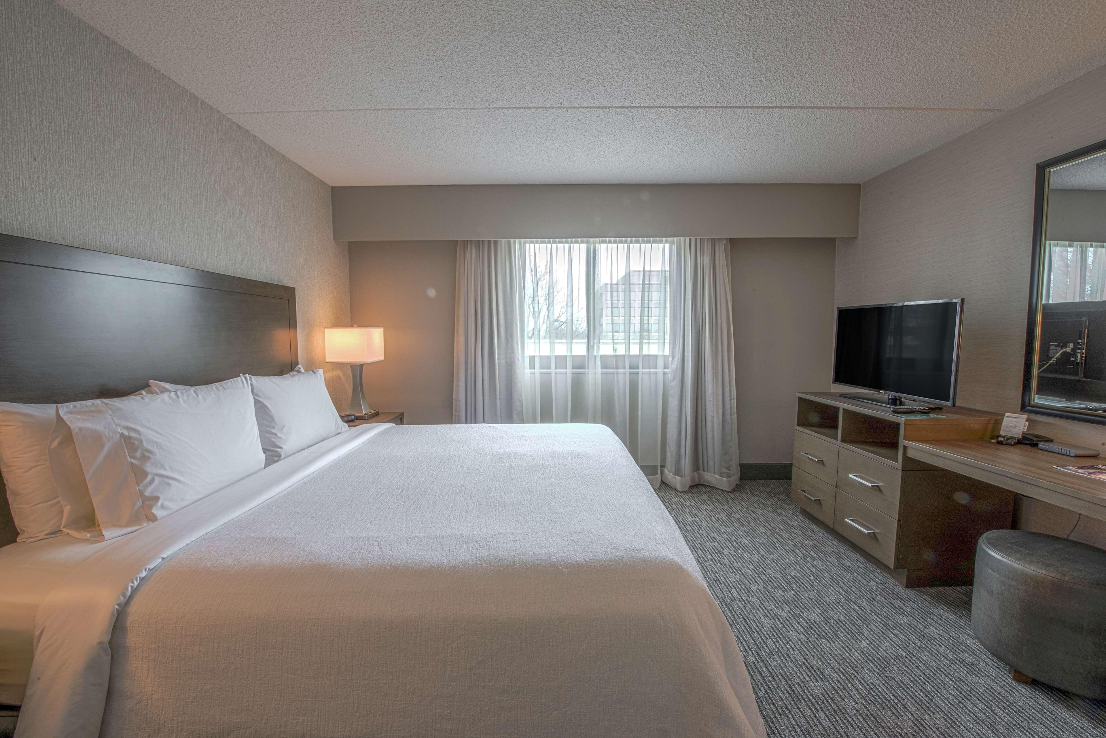 Embassy Suites By Hilton Chicago Schaumburg Woodfield Extérieur photo
