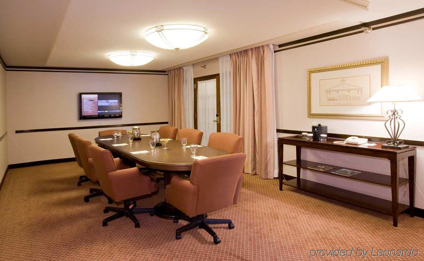 Embassy Suites By Hilton Chicago Schaumburg Woodfield Facilités photo